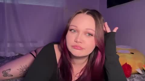 Snapshot of sexywithsaint chatting on October 22, 7:02 pm Saint online show from October 22, 7:02 pm