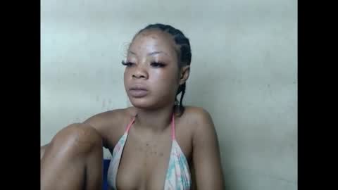 Snapshot of sexyxpeach chatting on September 13, 6:29 pm sexyxpeach online show from September 13, 6:29 pm