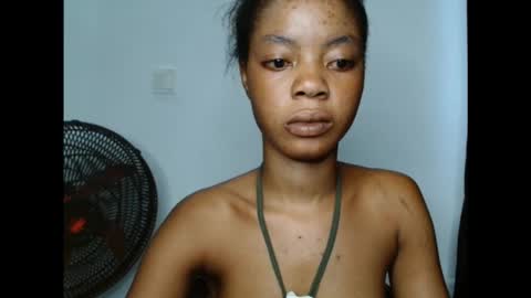 Snapshot of sexyxpeach chatting on October 20, 6:30 pm sexyxpeach online show from October 20, 6:30 pm