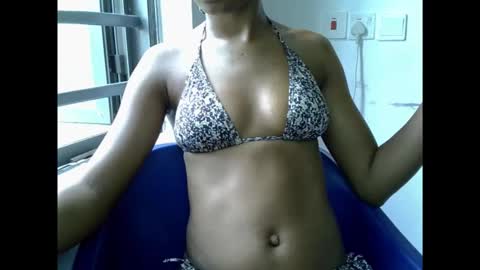 Snapshot of sexyxpeach chatting on November 26, 1:12 pm sexyxpeach online show from November 26, 1:12 pm