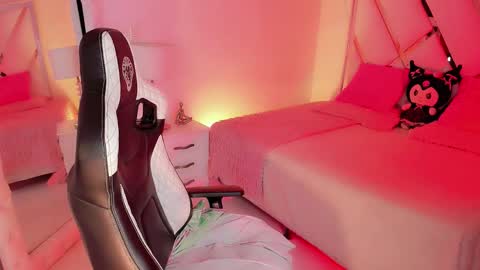 KATY  online show from February 13, 11:17 am