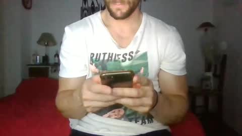 Snapshot of sexyyphilip chatting on December 9, 2:24 am sexyyphilip online show from December 9, 2:24 am