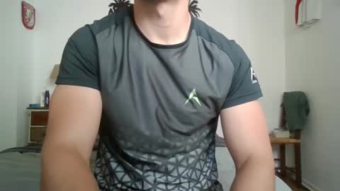 Snapshot of sexyyphilip chatting on November 15, 4:03 pm sexyyphilip online show from November 15, 4:03 pm