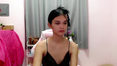 Zendaya online show from April 12, 3:17 pm