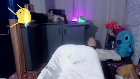Snapshot of shaden_1 chatting on January 24, 2:39 am Liz online show from January 24, 2:39 am