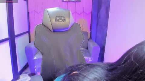 Liz online show from February 9, 9:52 pm