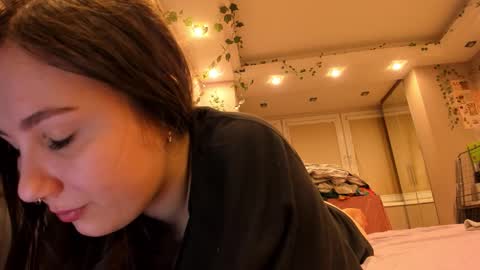 Snapshot of shadow_raffi chatting on September 28, 7:08 pm shadow_raffi online show from September 28, 7:08 pm