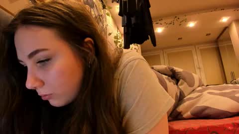 Snapshot of shadow_raffi chatting on October 26, 6:25 pm shadow_raffi online show from October 26, 6:25 pm