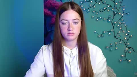 Kate online show from October 30, 8:16 am