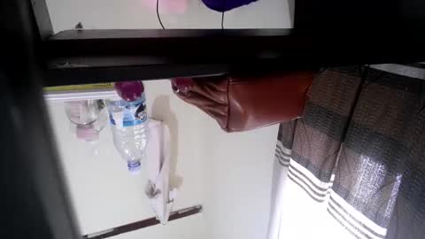 Snapshot of shadramary chatting on November 4, 9:52 am shadramary online show from November 4, 9:52 am