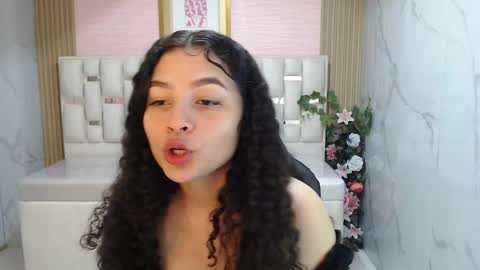 Snapshot of shalon_diaz_sub chatting on September 13, 1:33 pm Shalon online show from September 13, 1:33 pm