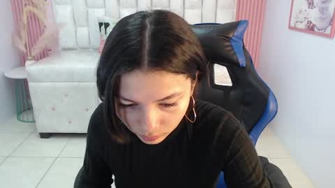 Snapshot of shalon_diaz_sub chatting on September 20, 1:23 pm Shalon online show from September 20, 1:23 pm