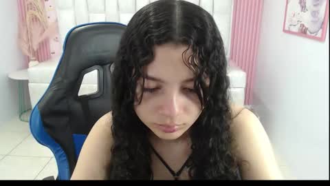 Snapshot of shalon_diaz_sub chatting on October 1, 1:06 pm Shalon online show from October 1, 1:06 pm