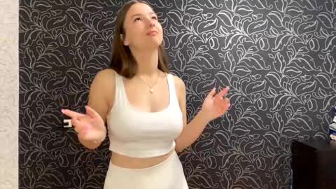 Iris online show from September 16, 7:15 pm