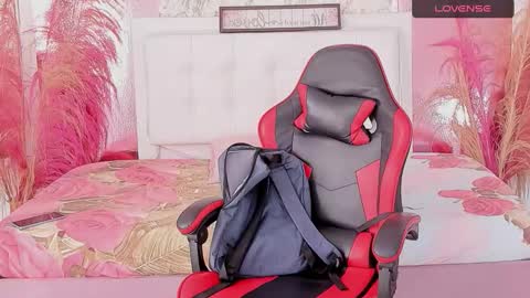 Snapshot of shane_cooper chatting on March 1, 8:00 pm shane_cooper online show from March 1, 8:00 pm