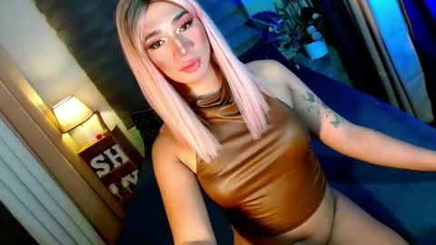 MISS SHANE online show from November 7, 5:13 pm