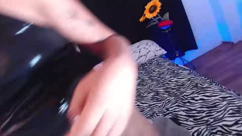 MISS SHANE online show from March 2, 5:19 am