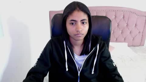 shanelle online show from October 1, 3:12 am