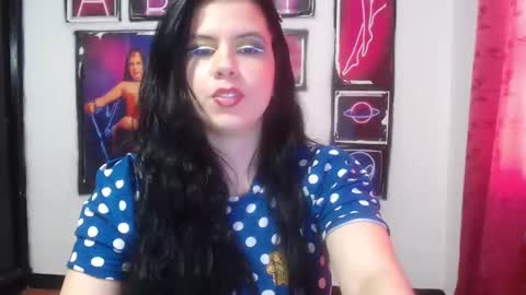 Snapshot of shanellmoore chatting on January 8, 9:12 pm Shanell Moore online show from January 8, 9:12 pm