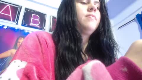 Snapshot of shanellmoore chatting on February 11, 12:27 pm Shanell Moore online show from February 11, 12:27 pm