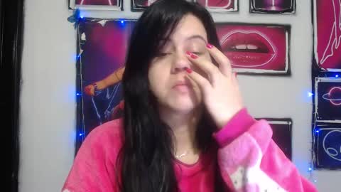 Snapshot of shanellmoore chatting on February 16, 9:37 am Shanell Moore online show from February 16, 9:37 am