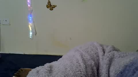 shanizz online show from November 6, 2:34 am