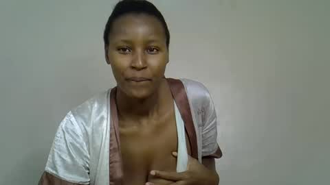 shanizz online show from November 17, 1:44 am