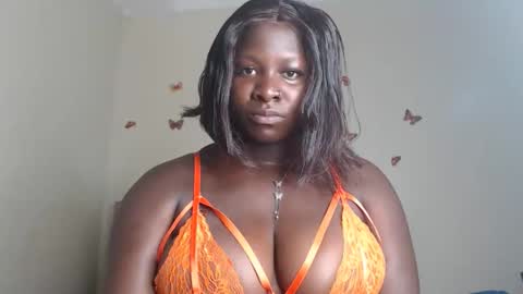 Snapshot of shannky_ chatting on October 29, 8:38 am shannky online show from October 29, 8:38 am