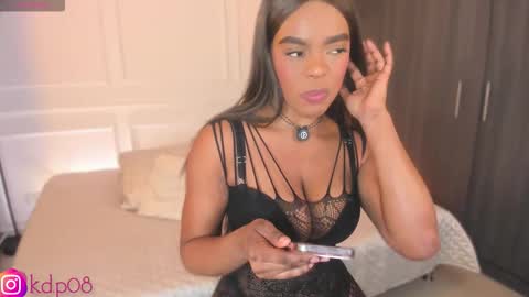 Snapshot of shannol_ryan chatting on October 13, 1:38 am Shannol online show from October 13, 1:38 am