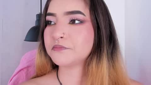 Snapshot of shanntal__ chatting on October 4, 8:07 pm Shanntal online show from October 4, 8:07 pm