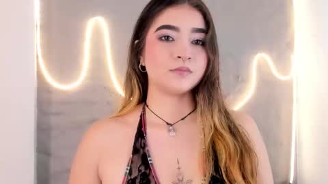 Shanntal  online show from February 1, 12:59 pm