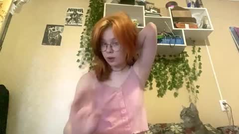 Kristin online show from October 8, 3:04 am