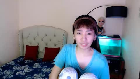 SHANTA FOX  s online show from March 9, 12:42 pm