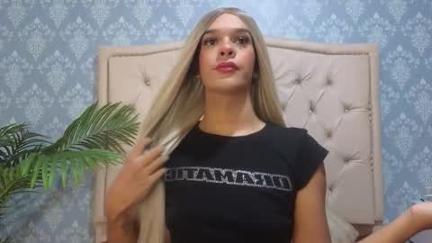 Shantal Jones online show from November 3, 10:21 pm