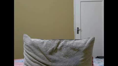 Snapshot of shany922 chatting on December 10, 9:11 pm shany922 online show from December 10, 9:11 pm