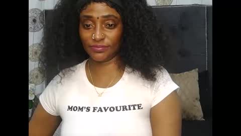 Snapshot of shany922 chatting on September 28, 9:53 pm shany922 online show from September 28, 9:53 pm