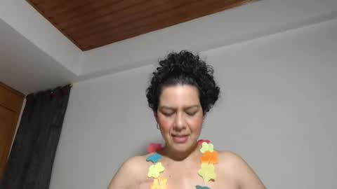 sharickleon11 online show from October 22, 10:53 pm