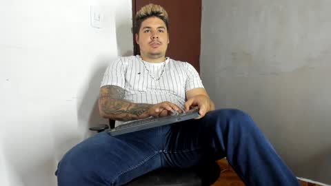 jhon deibyd online show from January 9, 1:13 pm