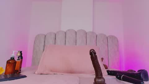 Sharlott online show from February 6, 11:57 am