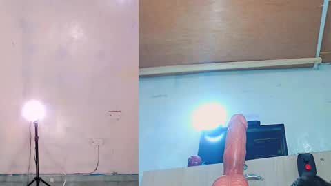 Snapshot of sharlotte_sexx chatting on February 15, 4:01 pm S online show from February 15, 4:01 pm