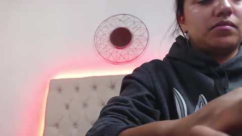 sharon_and_sharit online show from February 11, 4:39 am