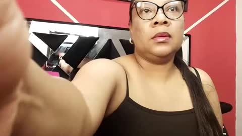 Sharon Noa online show from February 20, 11:32 am