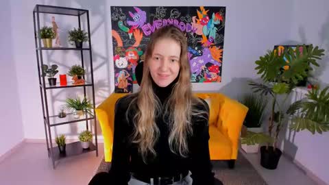 Snapshot of sharonevansi chatting on February 16, 3:48 pm Sharon online show from February 16, 3:48 pm