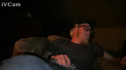 Hard white cock online show from April 12, 6:51 am