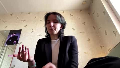 Charlotte online show from February 16, 10:22 am