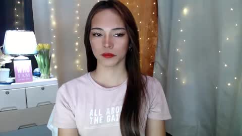 Snapshot of shawntel_cutiee chatting on December 3, 3:20 am shawniee 3 online show from December 3, 3:20 am