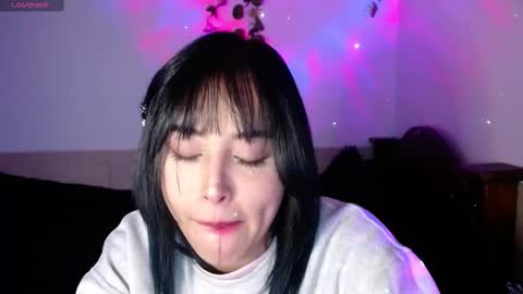 Shayla 3 online show from September 29, 8:46 pm