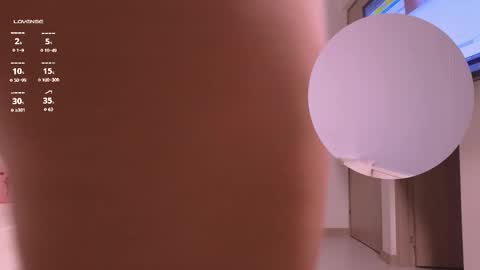 Snapshot of she_lau_ghs chatting on March 3, 9:55 am Laura c online show from March 3, 9:55 am