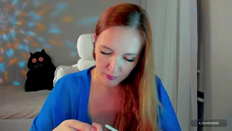 she_wolf1 online show from April 20, 2:20 pm