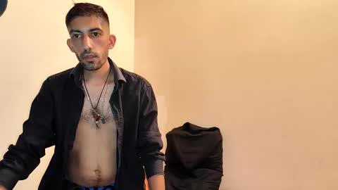 Snapshot of shebas07 chatting on November 6, 6:36 am shebas07 online show from November 6, 6:36 am